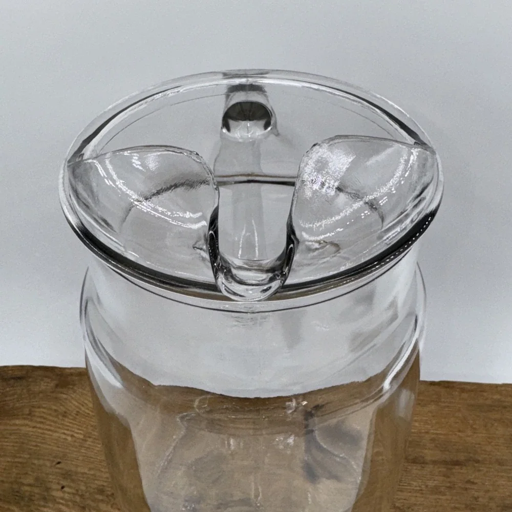 Vintage Glass Tea & Lemonade Ice Lip‎ Pitcher – Clear Classic Serveware 9